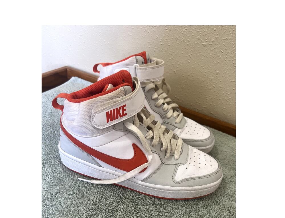 Nike Court Borough Mid 2, White/Orange Basketball Shoe Sneakers Youth 7